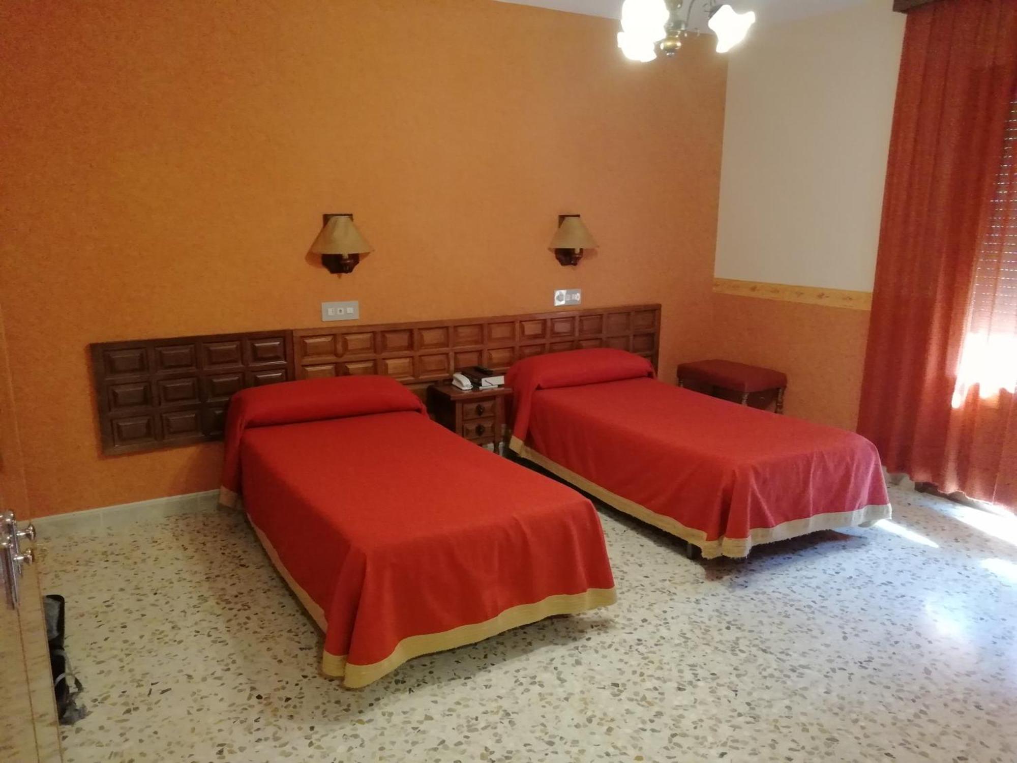 Hotel Latre Брото Екстер'єр фото