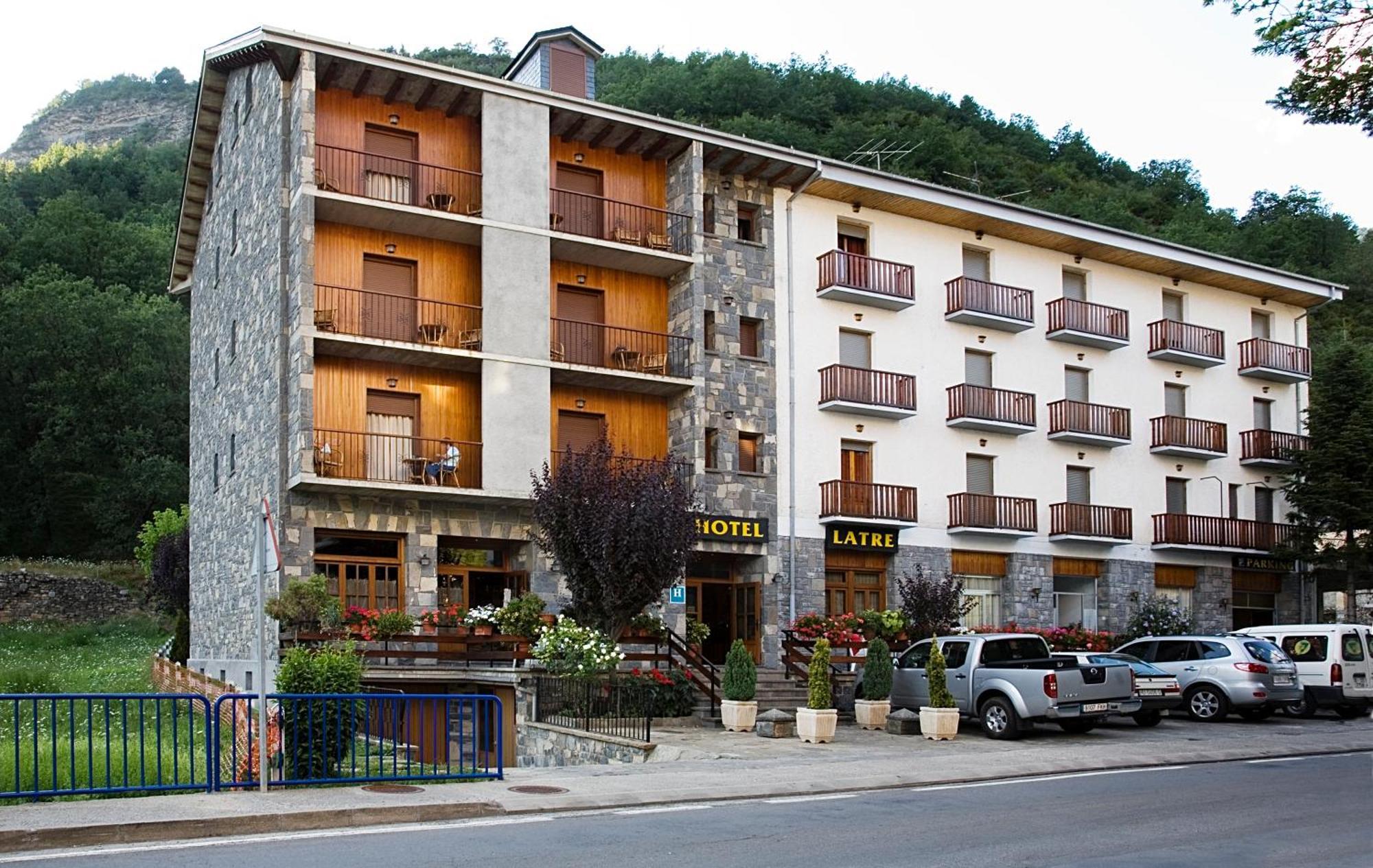 Hotel Latre Брото Екстер'єр фото